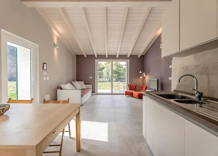 Charming One-floor With Garden, Car Parking