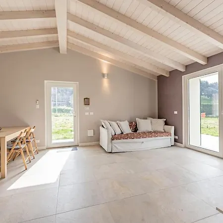 Charming One-floor With Garden, Car Parking Feriehus Albisola Superiore