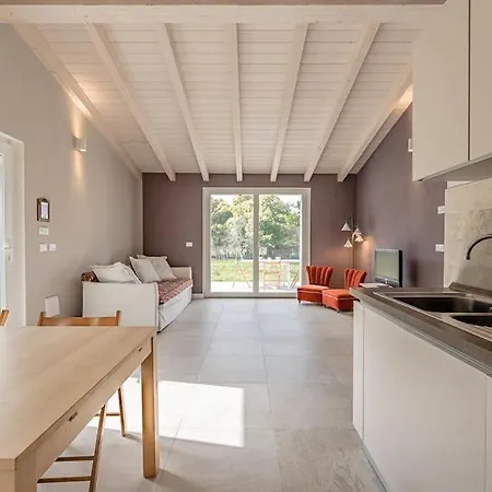Charming One-floor With Garden, Car Parking